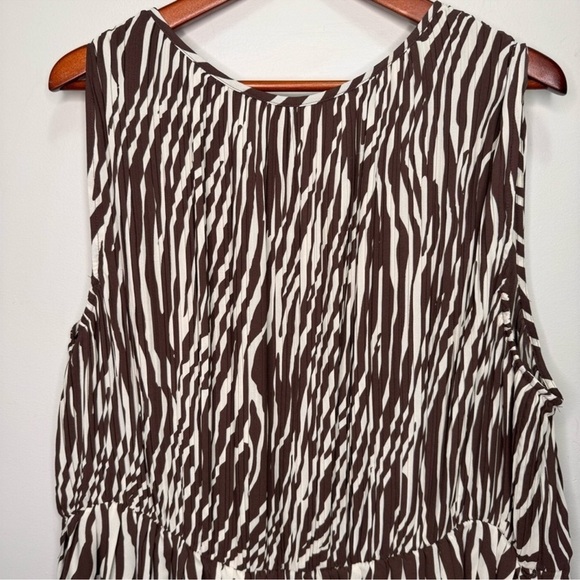 Addition Elle Zebra Animal Print Pleated
Sleeveless Midi Dress A-Line Size 20 - Picture 6 of 10